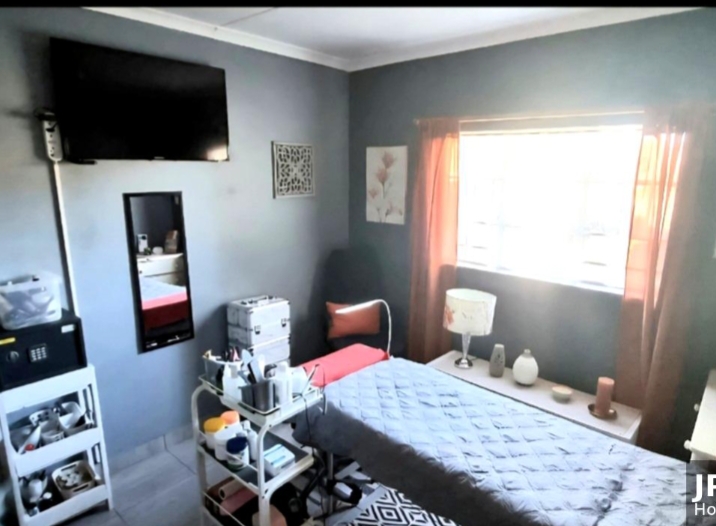 3 Bedroom Property for Sale in Naudeville Free State